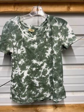 True Craft Green and White Tie-Dye Short Sleeve Tee